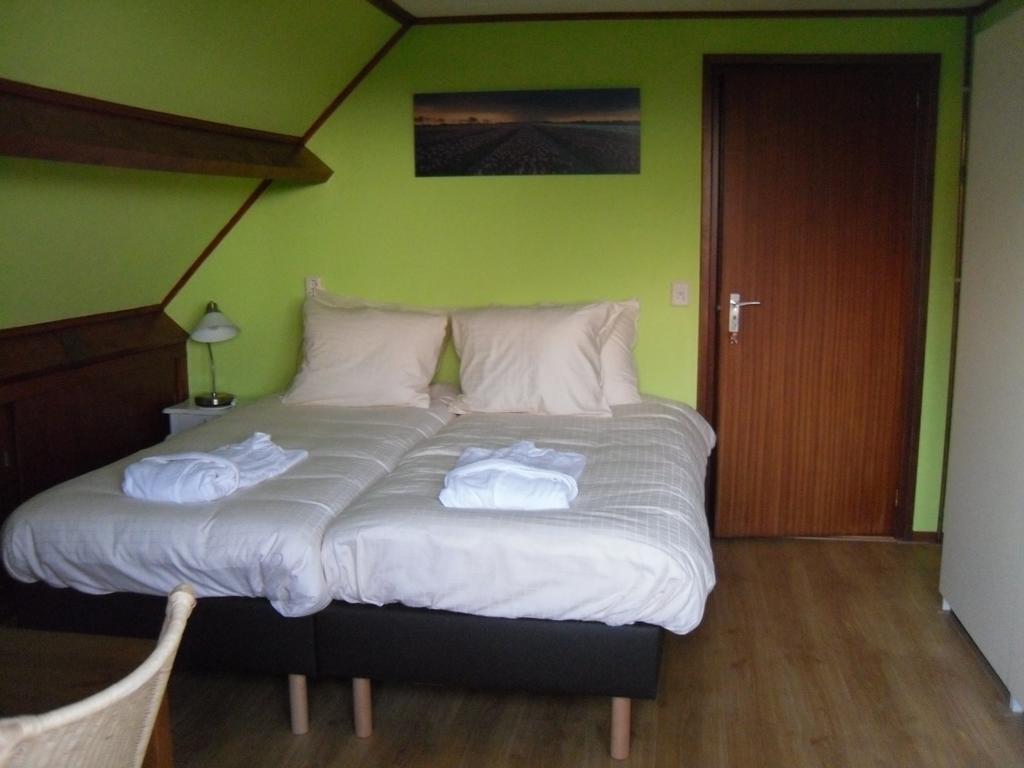 Bed and Breakfast Nicolaashoeve Beemster à Noordbeemster Chambre photo
